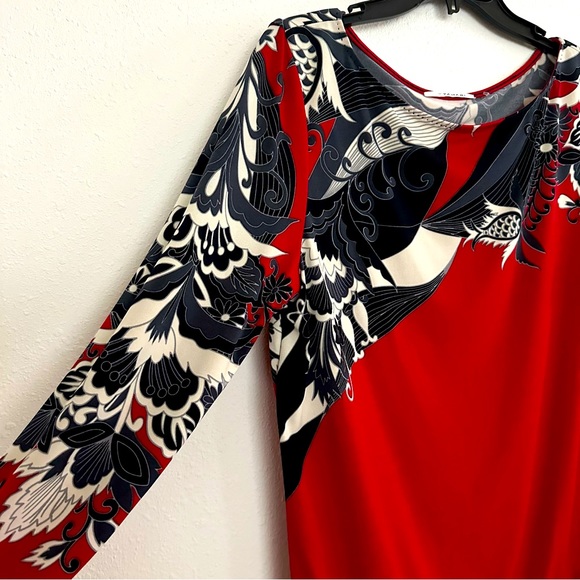 Tahari red top with Japanese style design - Picture 3 of 14